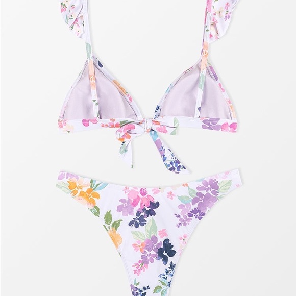Cupshe Triangle & Cheeky Hipster Floral Bikini - Picture 5 of 6